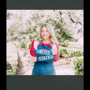 Meet your Posher, Addison